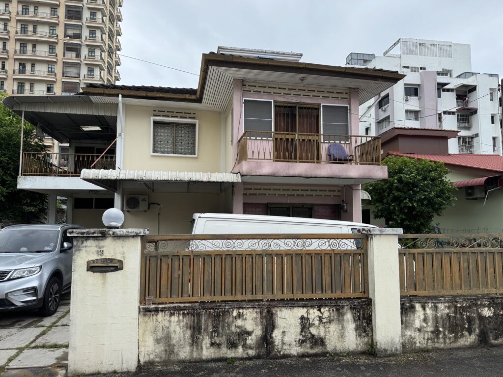 Bungalow in Gurney Penang for sale
